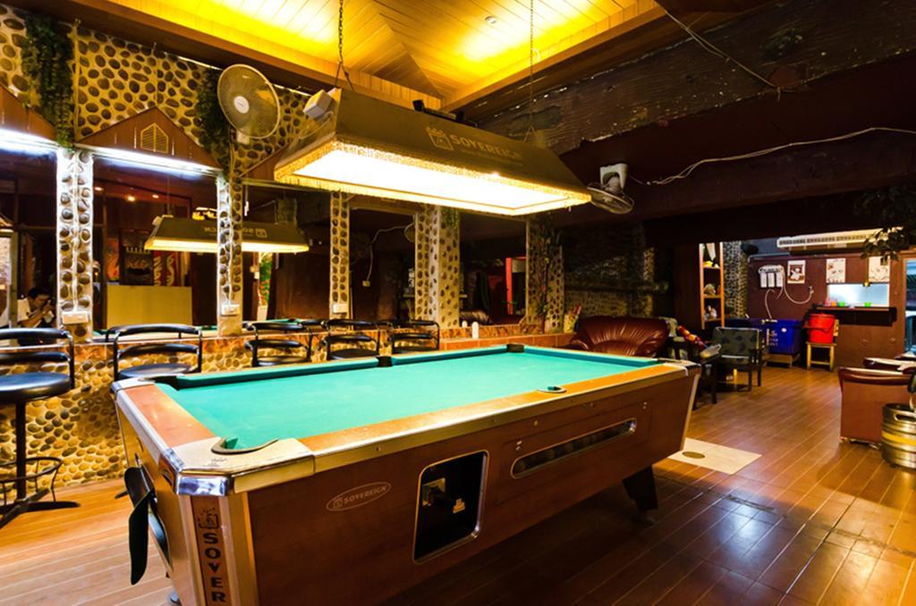 Eight Plus Hotel Bangkok Exterior foto